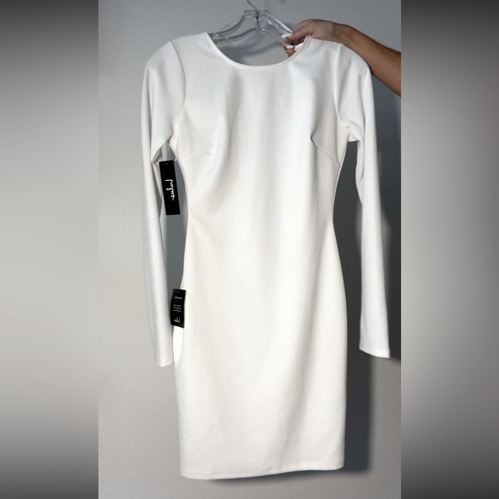 XS White Lulus Cocktail dress